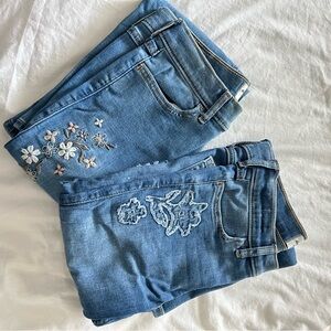 Abercrombie Kids Blue Embroidered Casual Jeans